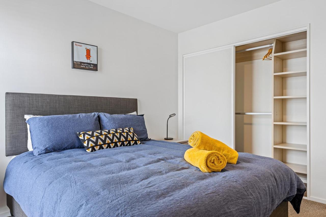2 Bedroom Pad With Free Car Park Apartment *